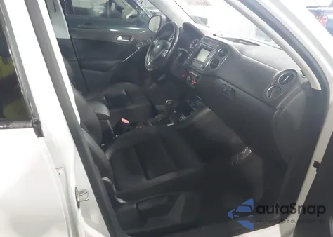 2016 Volkswagen Tiguan S z USA, uszkodzony, nr VIN WVGBV7AX1GW528194